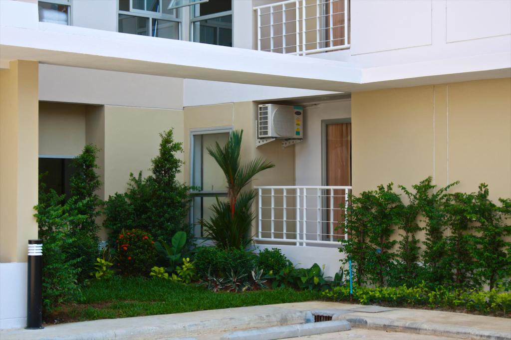 Baanbudsarin Apartment Sing Buri Eksteriør billede