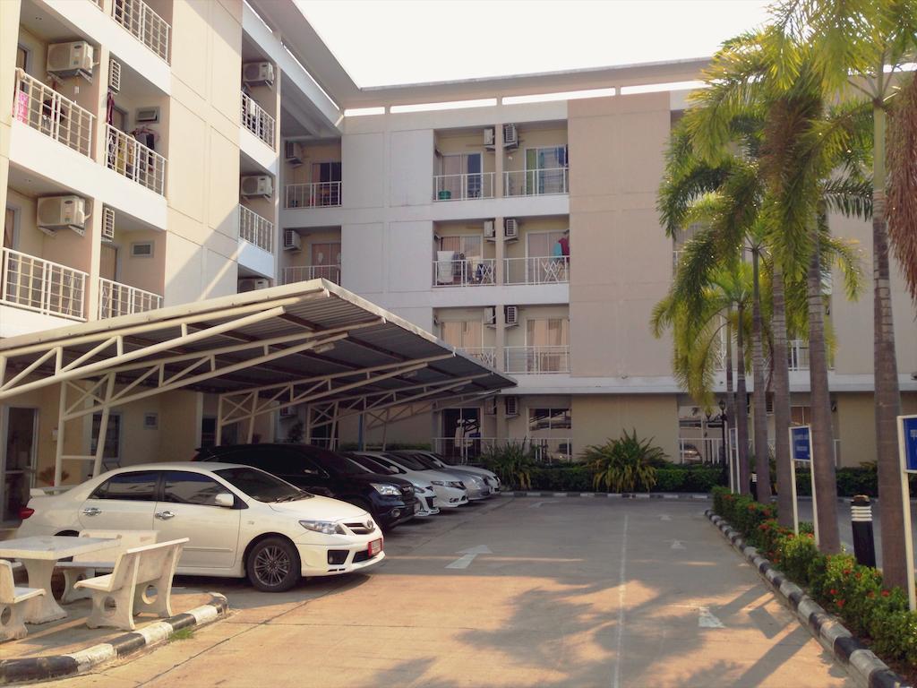 Baanbudsarin Apartment Sing Buri Eksteriør billede